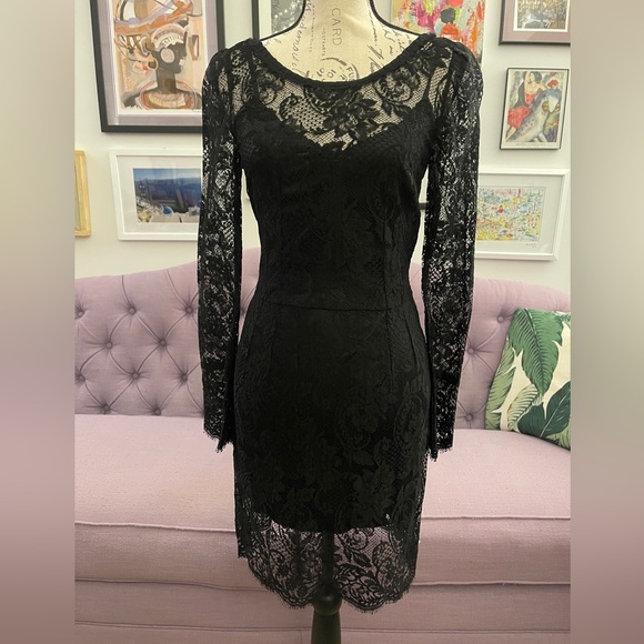 Dolce and Gabbana Black Lace Dress 42 - Picture 2 of 8